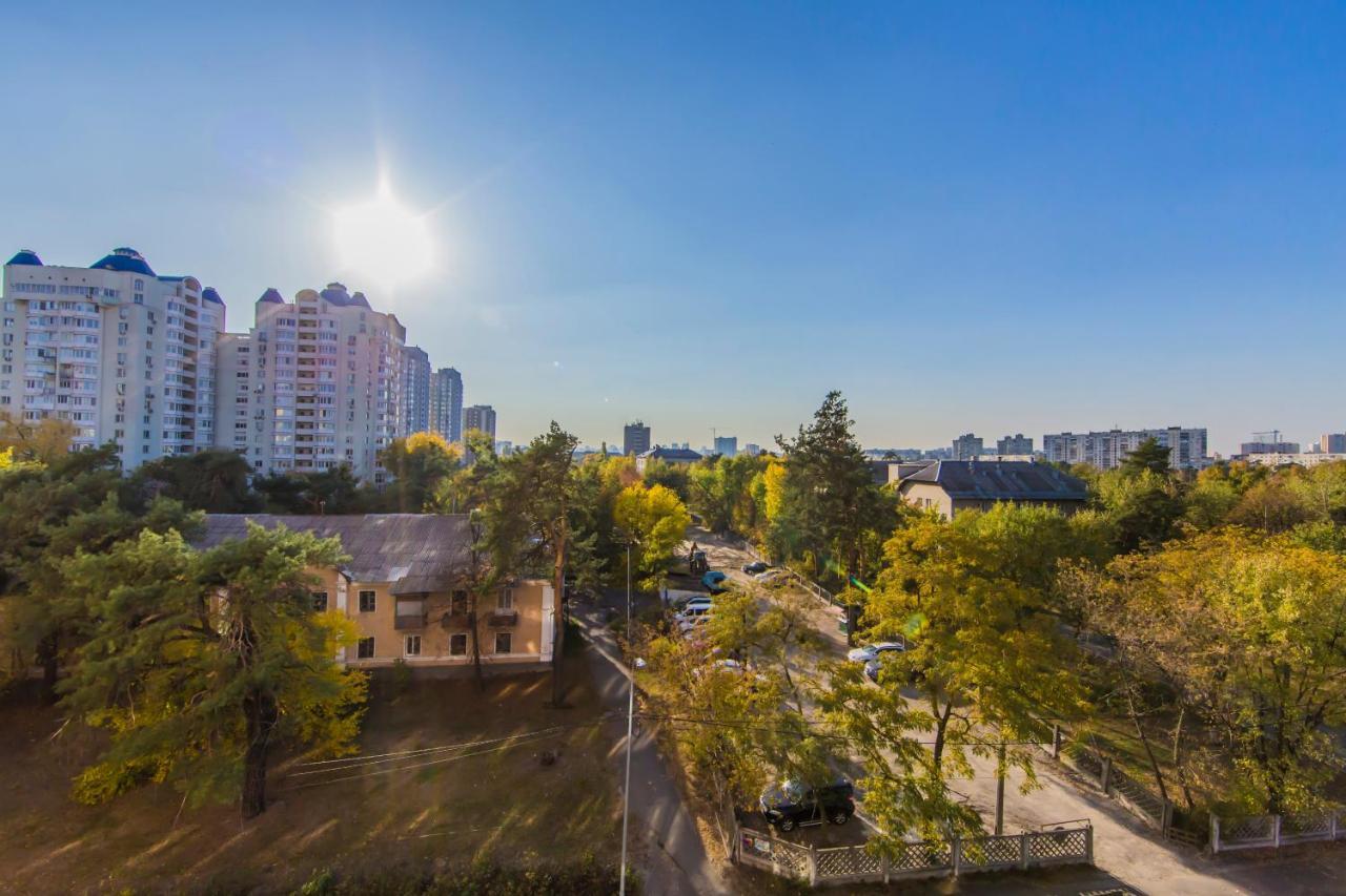 Super Comfort Flat For You Near The Metro. Kijów Zewnętrze zdjęcie
